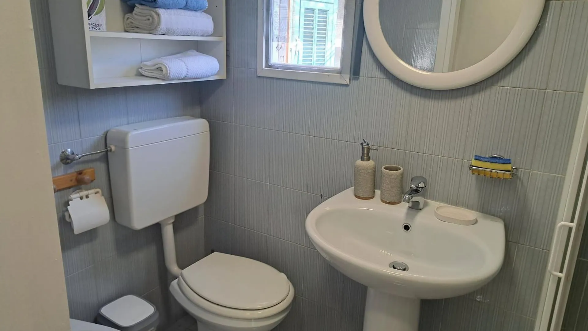 Apartment Casa Fiori - Zona Centrale Sanremo , 7 Min Dalle Spiagge