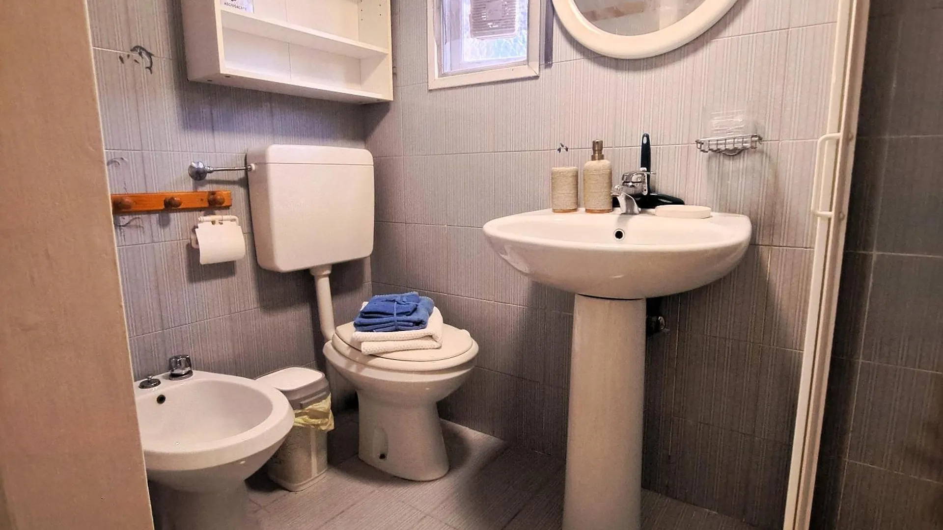 Casa Fiori - Zona Centrale Sanremo , 7 Min Dalle Spiagge Apartment